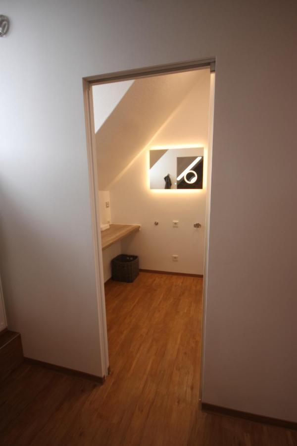 Moselloft Zeltingen-Rachtig Lägenhet Exteriör bild